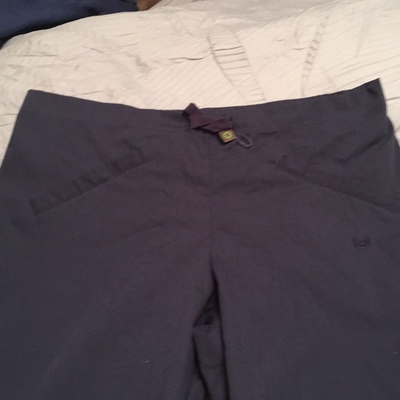 Urbane Sport Scrubs in Navy Blue. Two pieces. - Picture 2 of 3